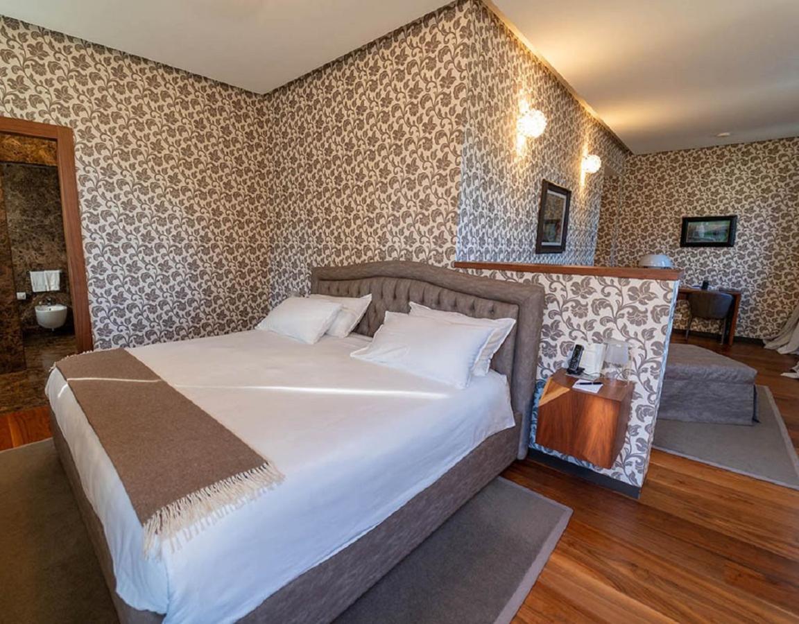 Villa Lario Resort Mandello Манделло-дель-Ларіо Екстер'єр фото