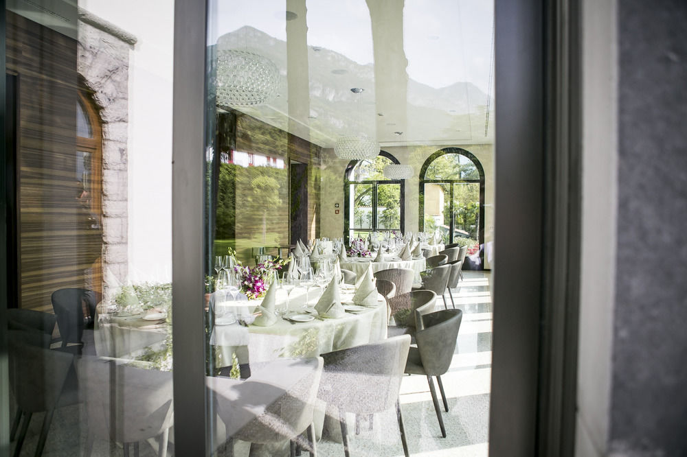 Villa Lario Resort Mandello Манделло-дель-Ларіо Екстер'єр фото